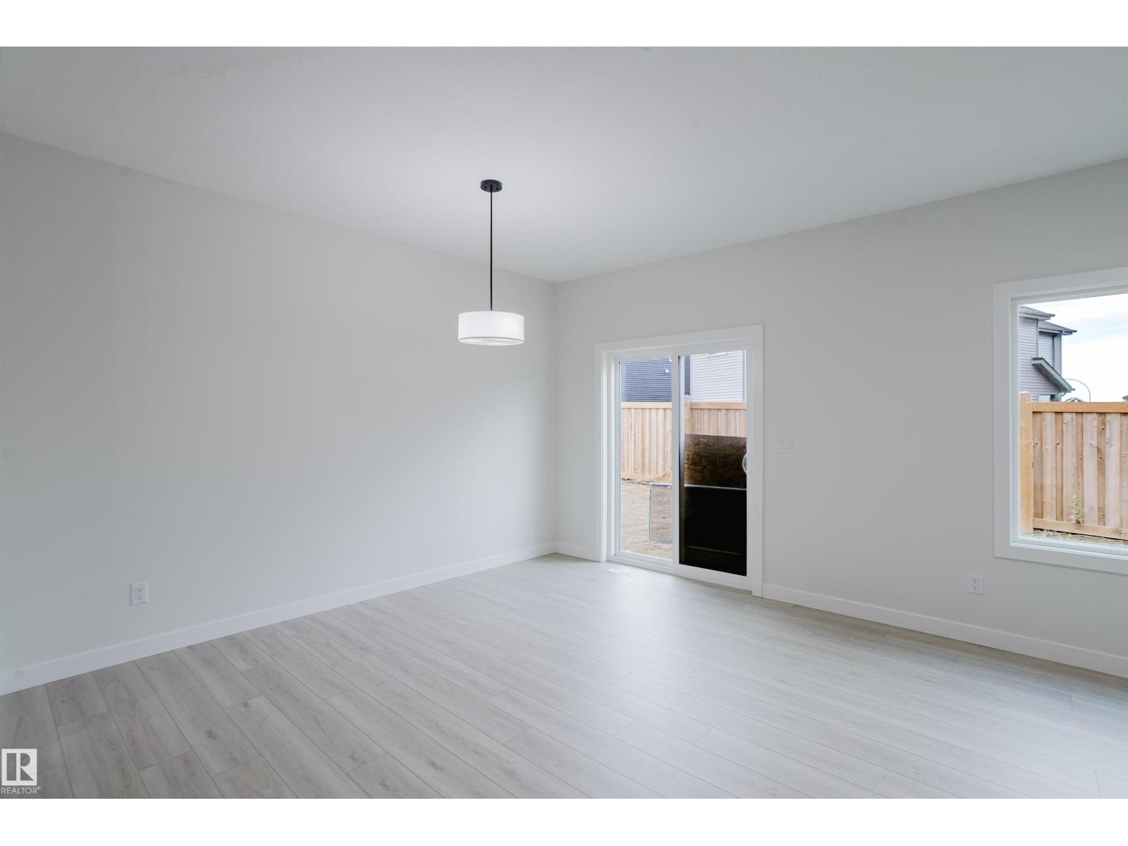 428 27 St Sw Property Photo 13