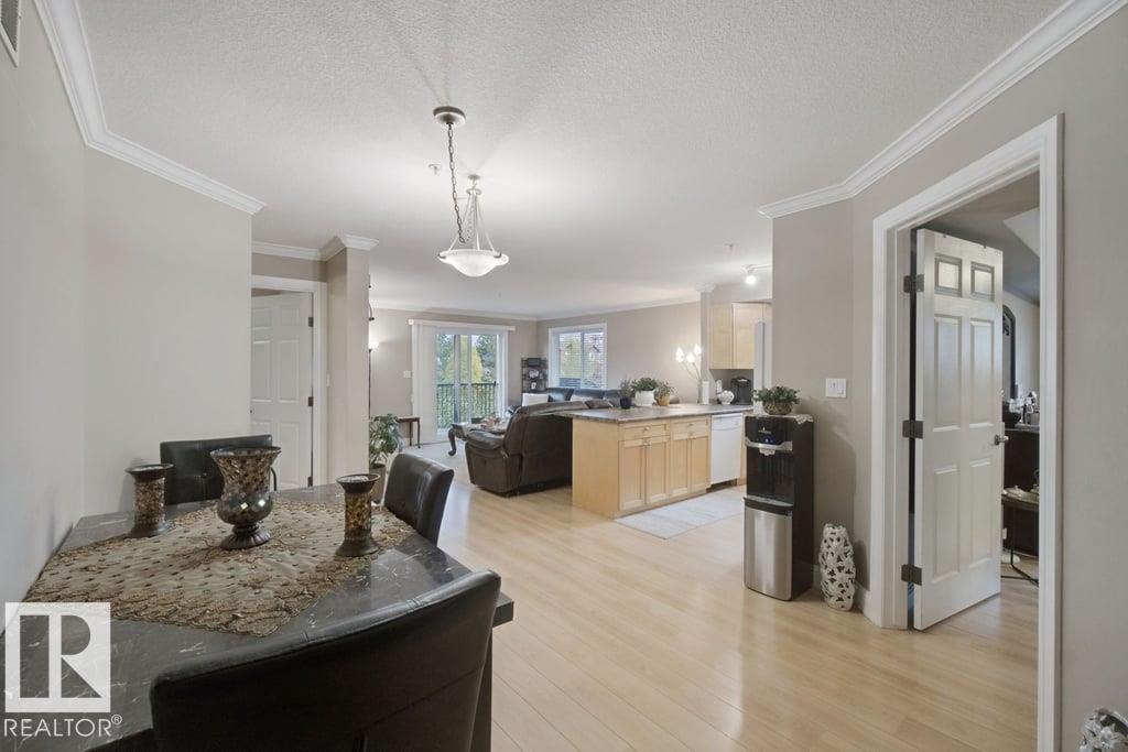 #212 13005 140 Av Nw Property Photo 4