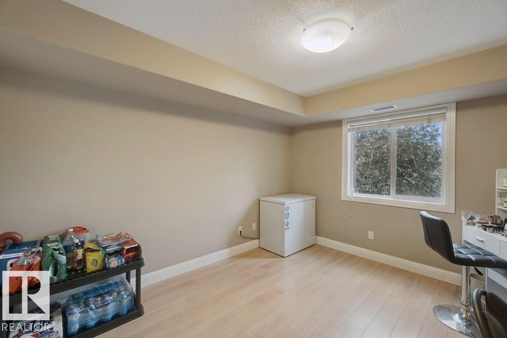 #212 13005 140 Av Nw Property Photo 16