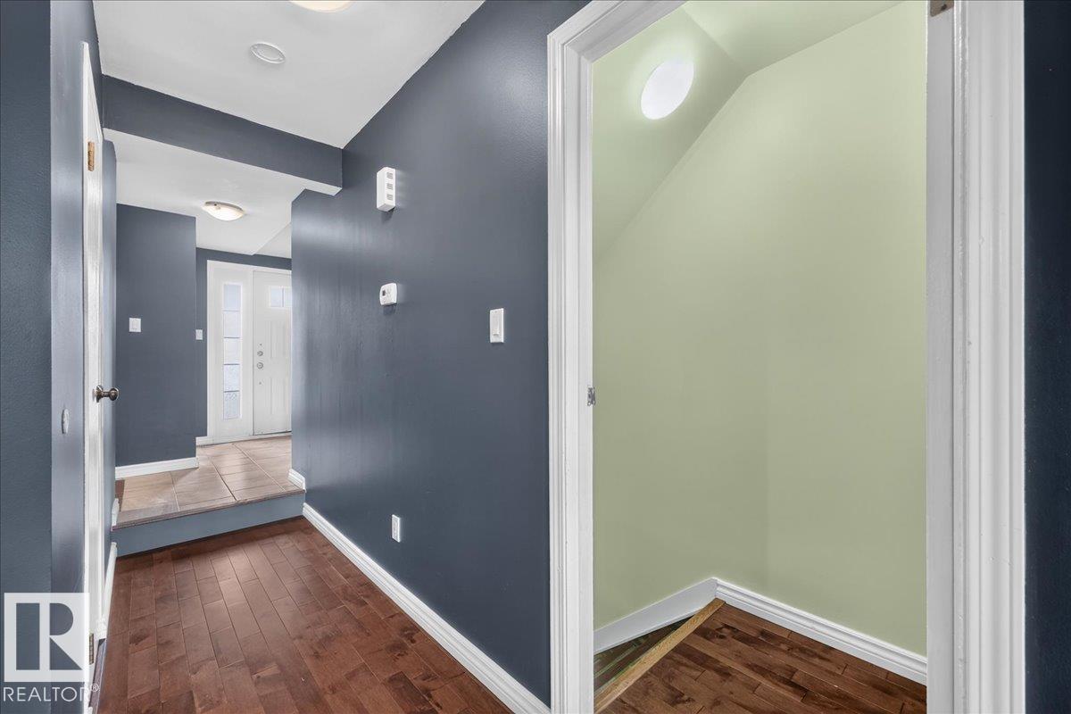 #9 3115 119 St Nw Property Photo 17