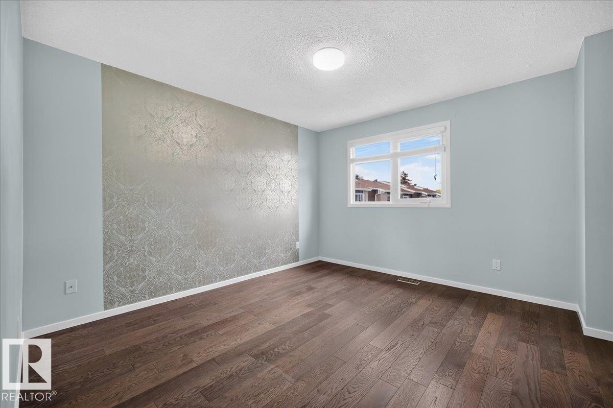 #9 3115 119 St Nw Property Photo 35