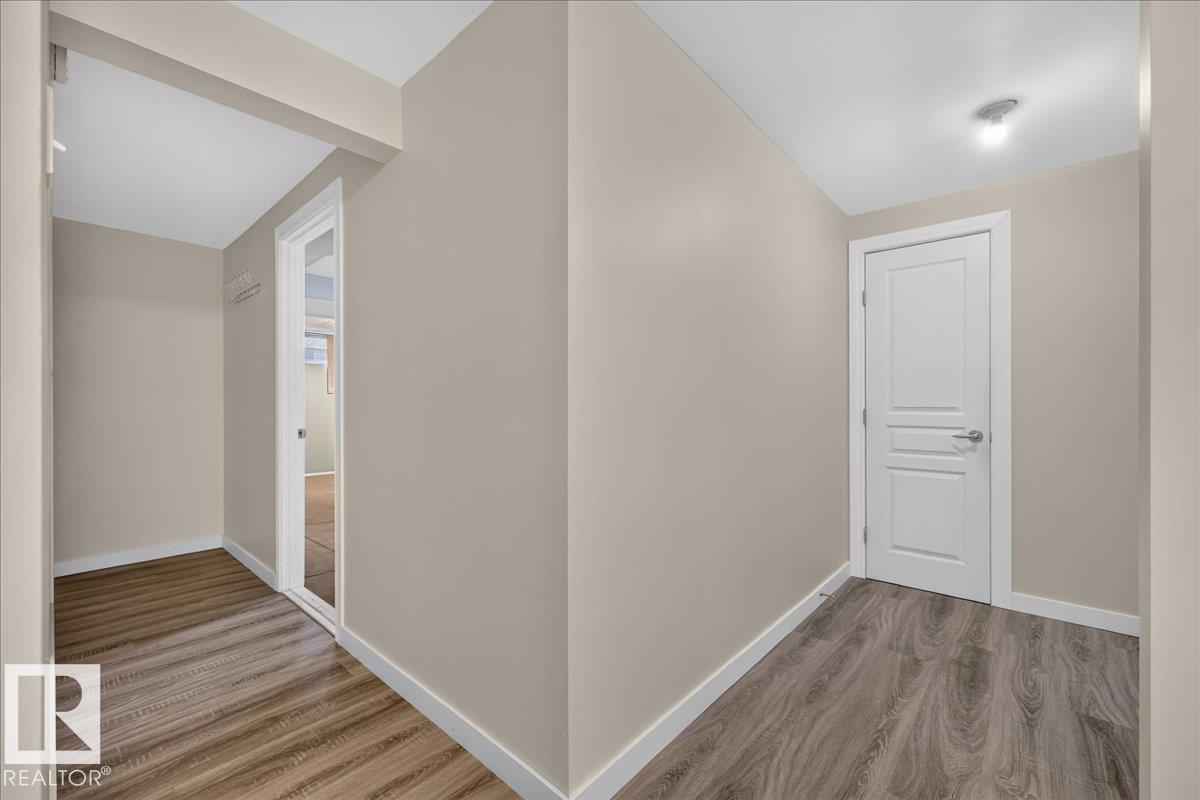 #9 3115 119 St Nw Property Photo 40