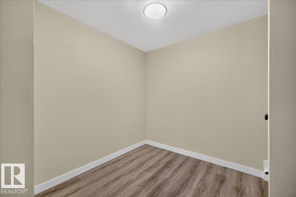 #9 3115 119 St Nw Property Photo 41
