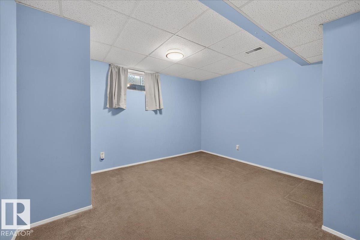 #9 3115 119 St Nw Property Photo 44