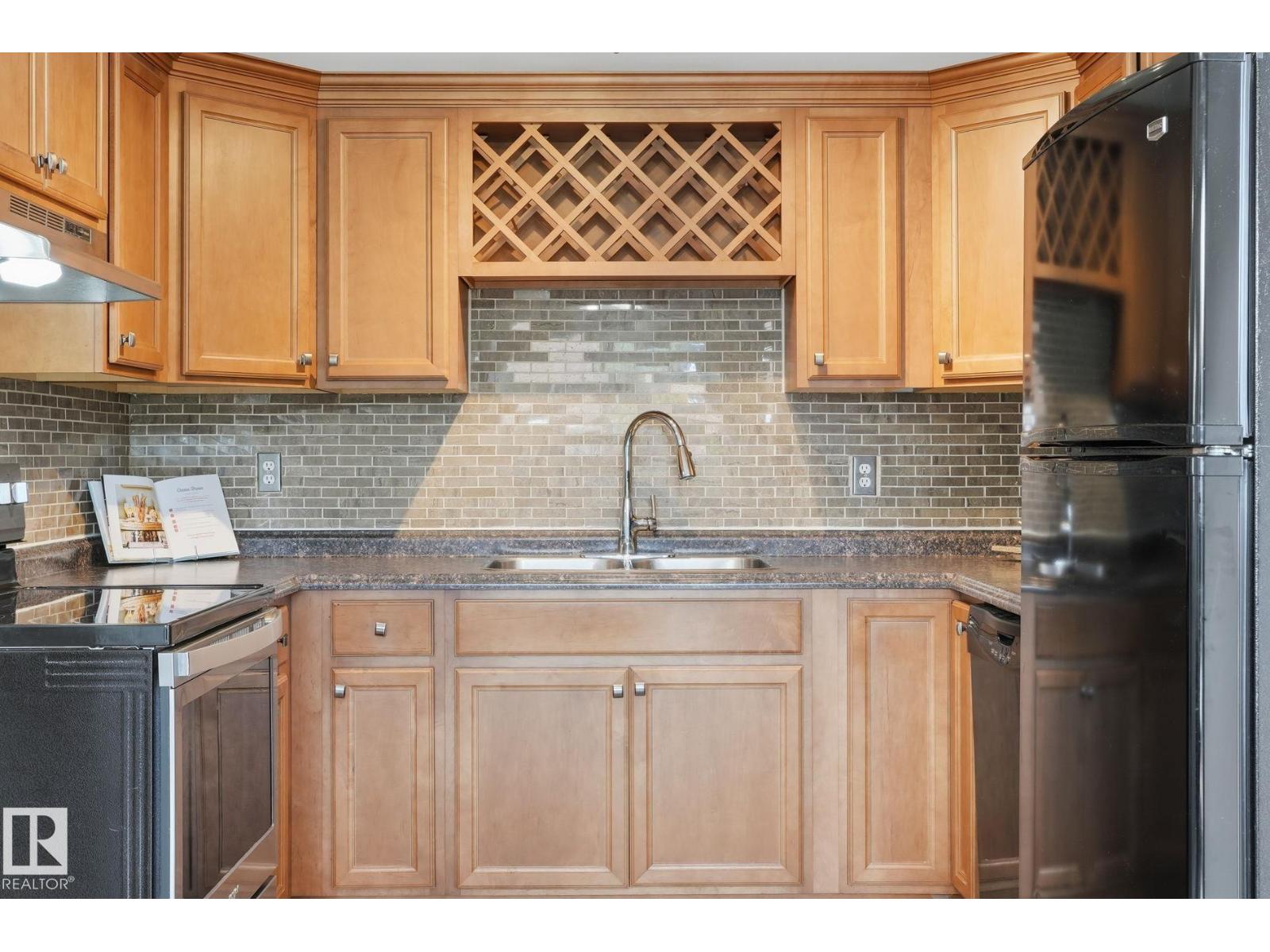 6431 180 St Nw Property Photo 12