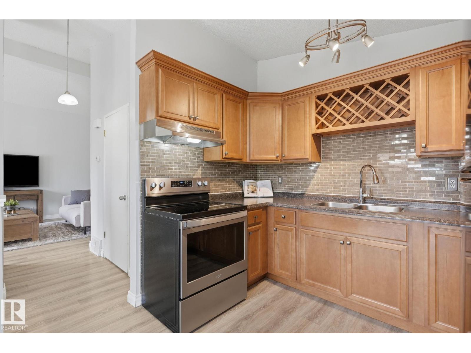 6431 180 St Nw Property Photo 13