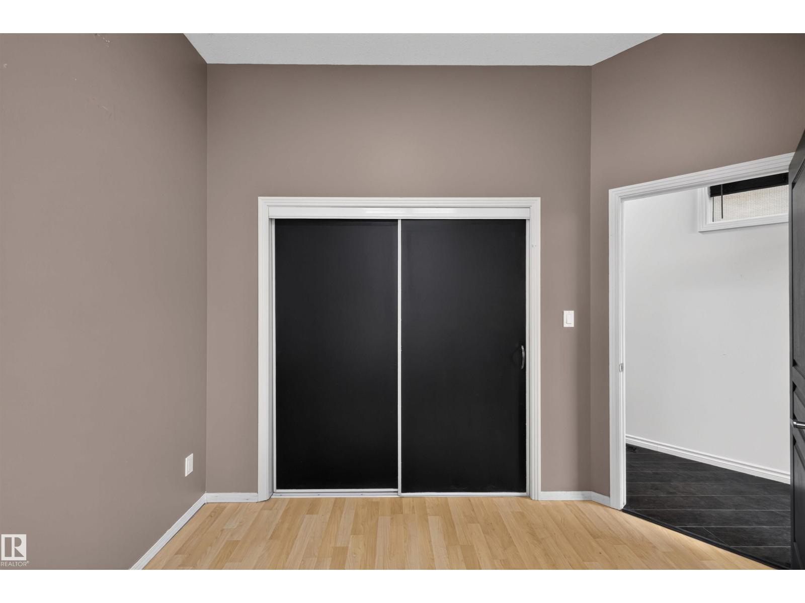 #412 9503 101 Av Nw Property Photo 16