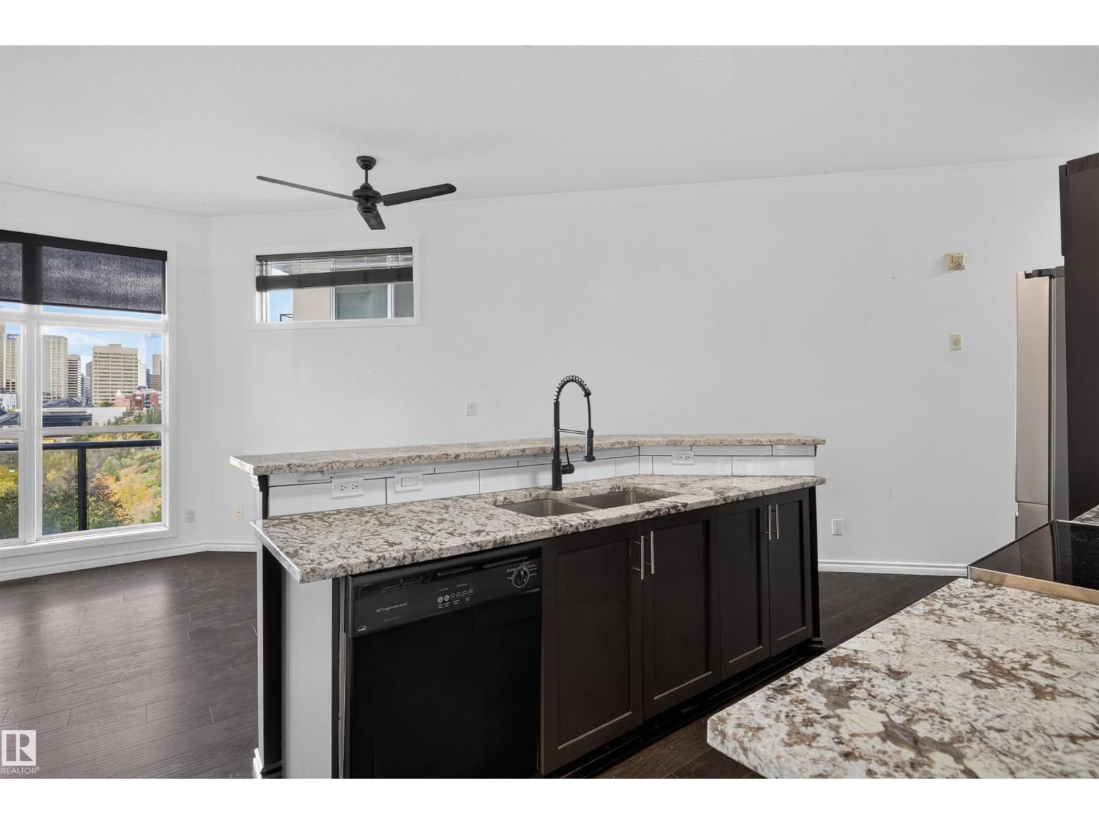 #412 9503 101 Av Nw Property Photo 32