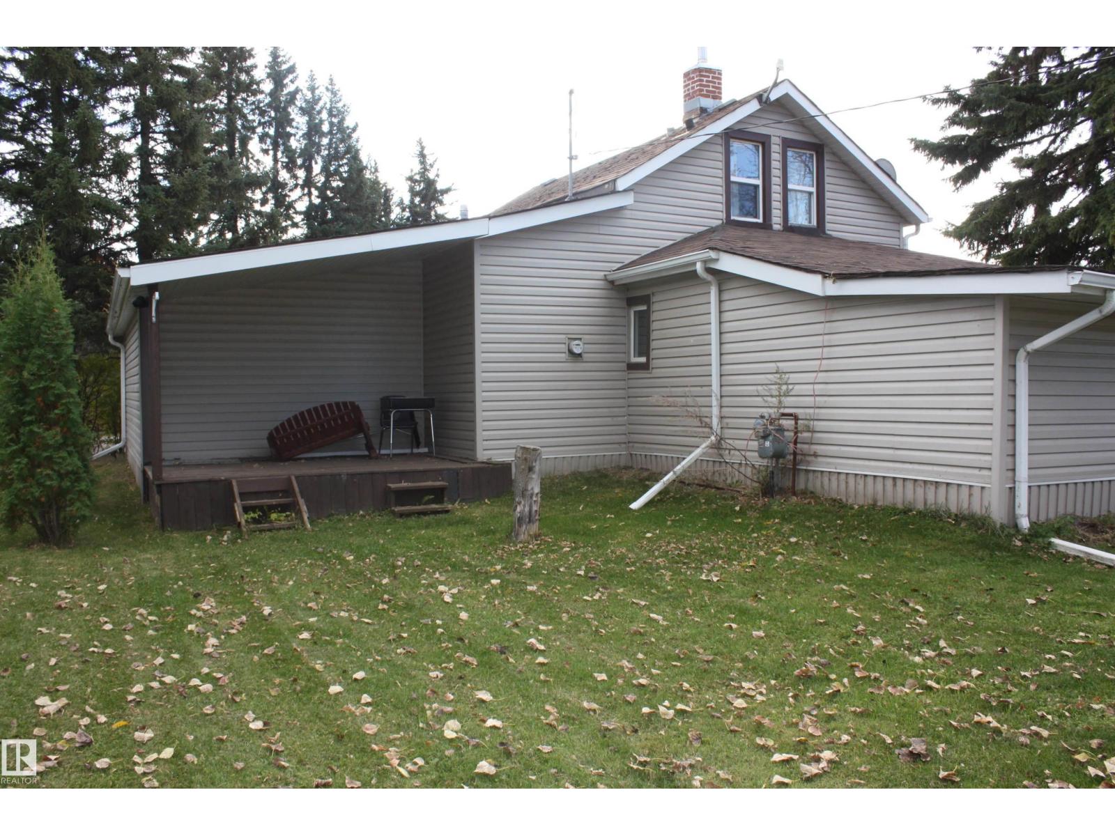 5012 49 Ave Property Photo 20