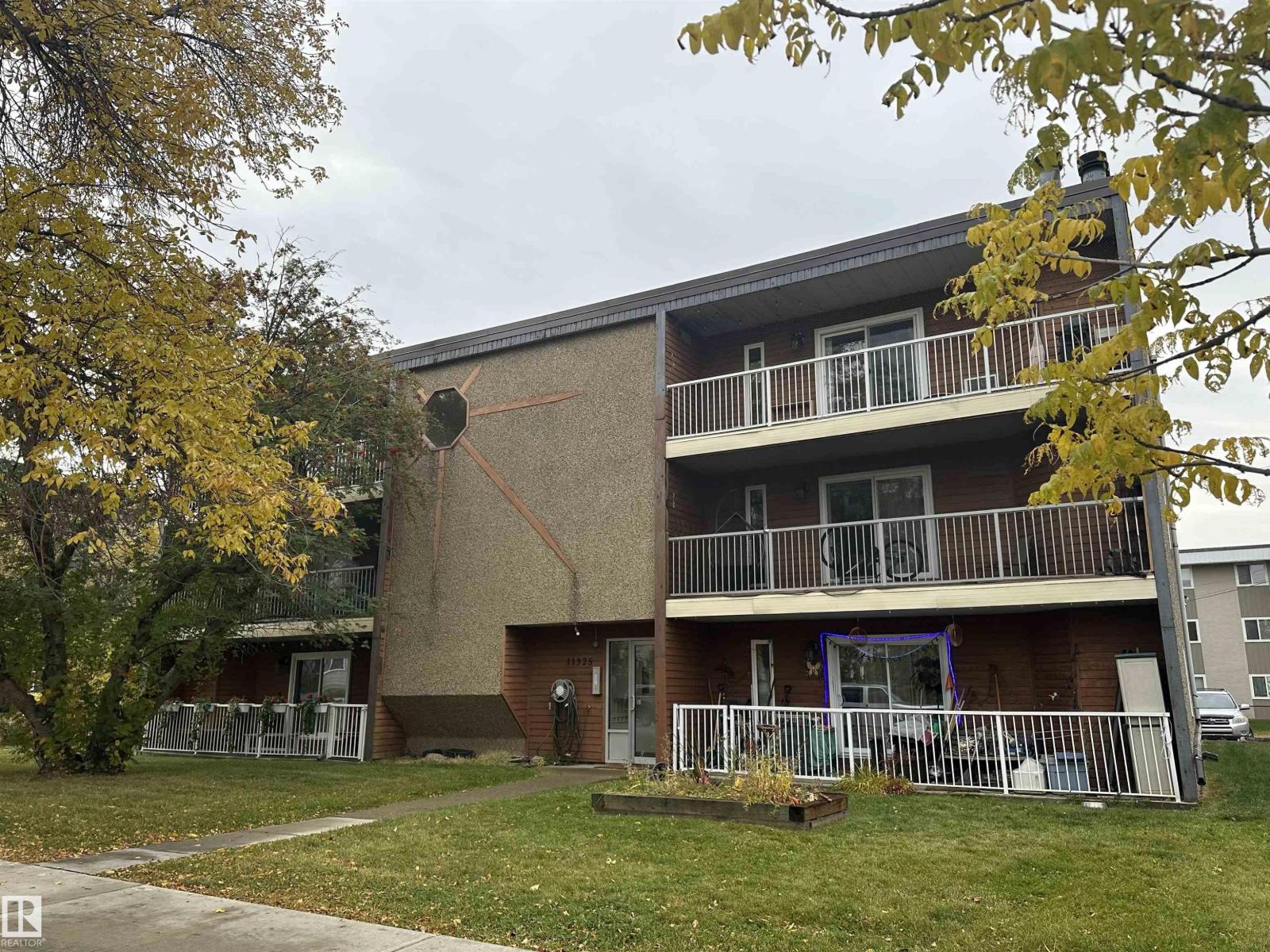 #102 11325 109 AV NW Property Photo 1