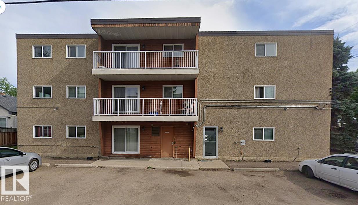 #102 11325 109 Av Nw Property Photo 21
