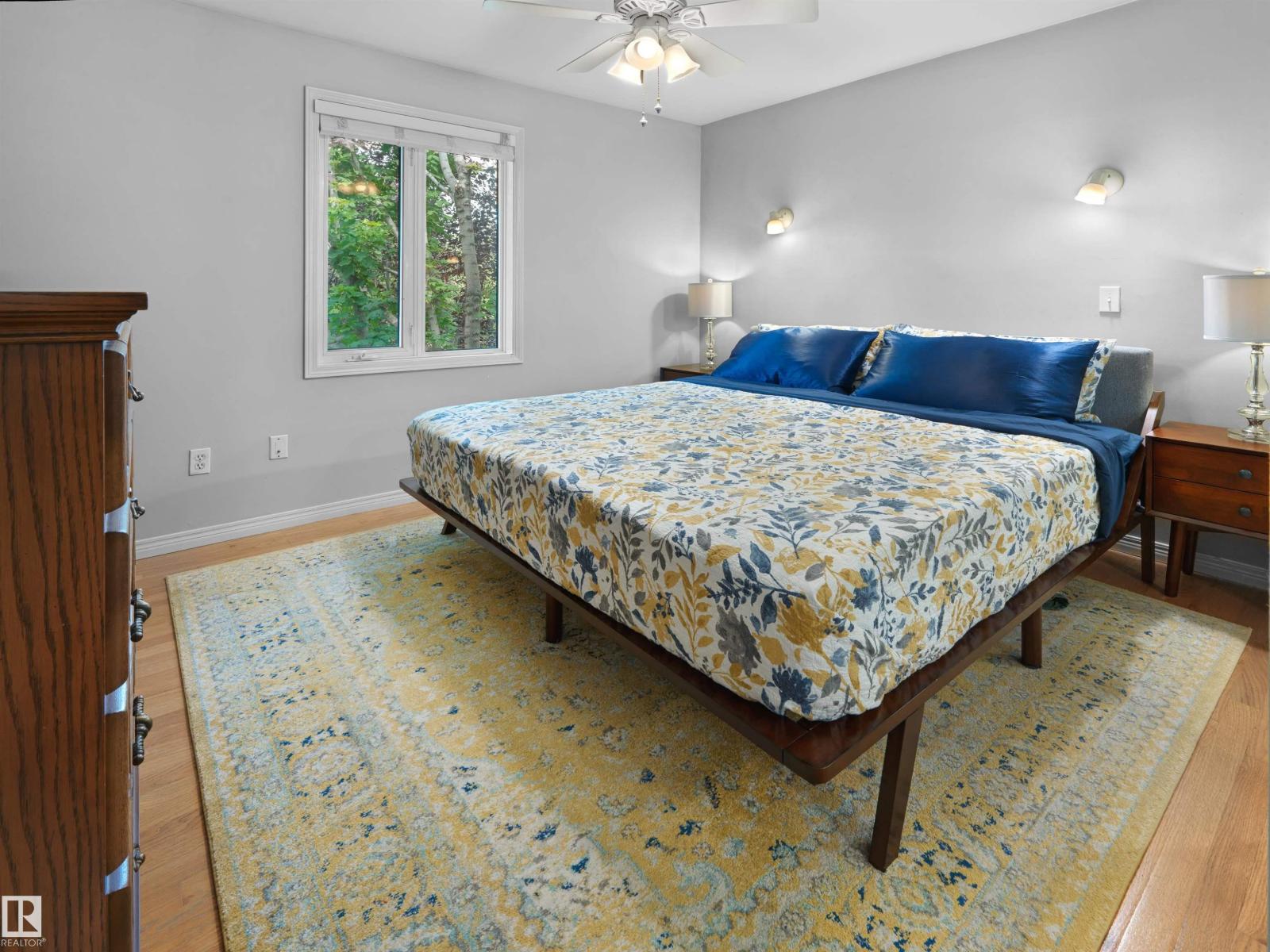 10968 75 Av Nw Property Photo 16