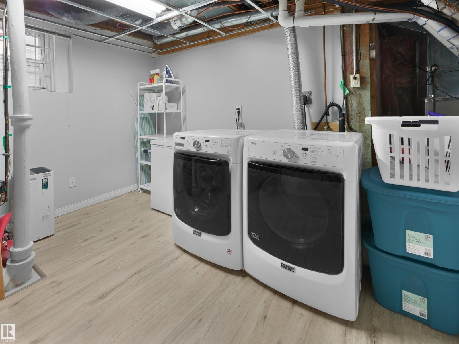 10968 75 Av Nw Property Photo 24