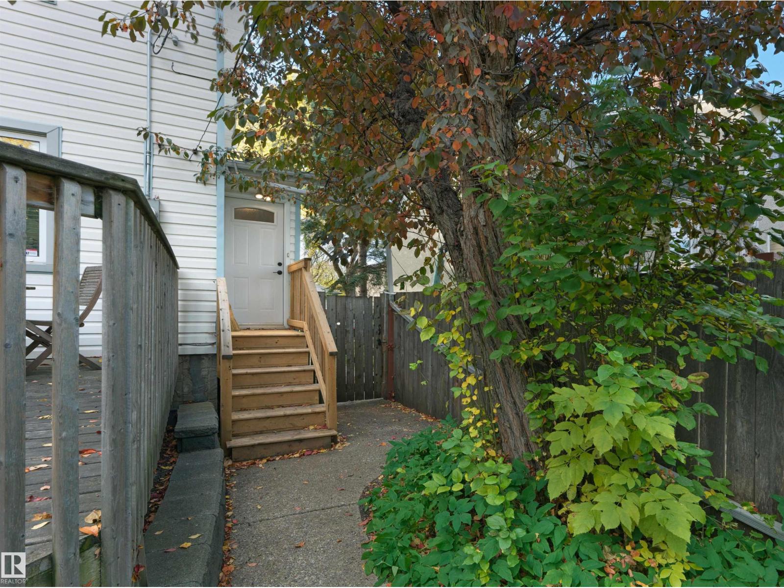 10968 75 Av Nw Property Photo 30