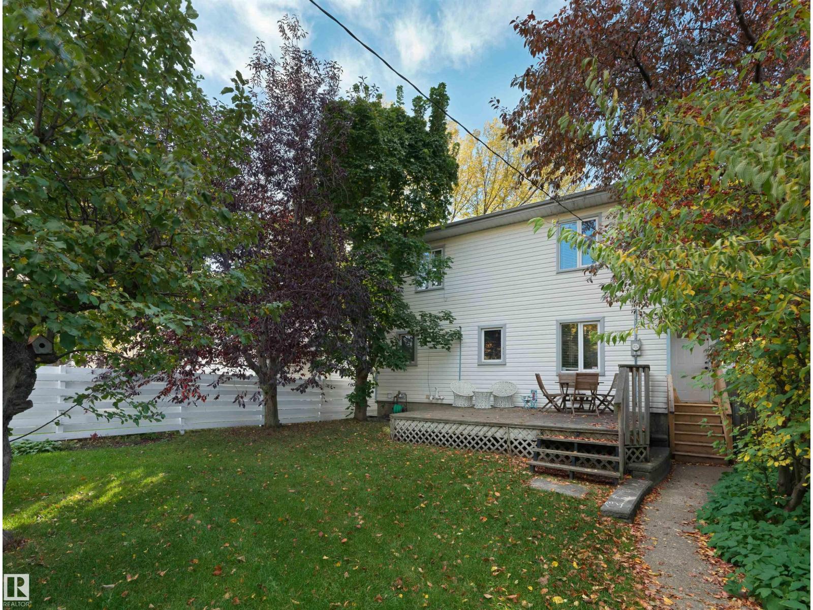 10968 75 Av Nw Property Photo 31