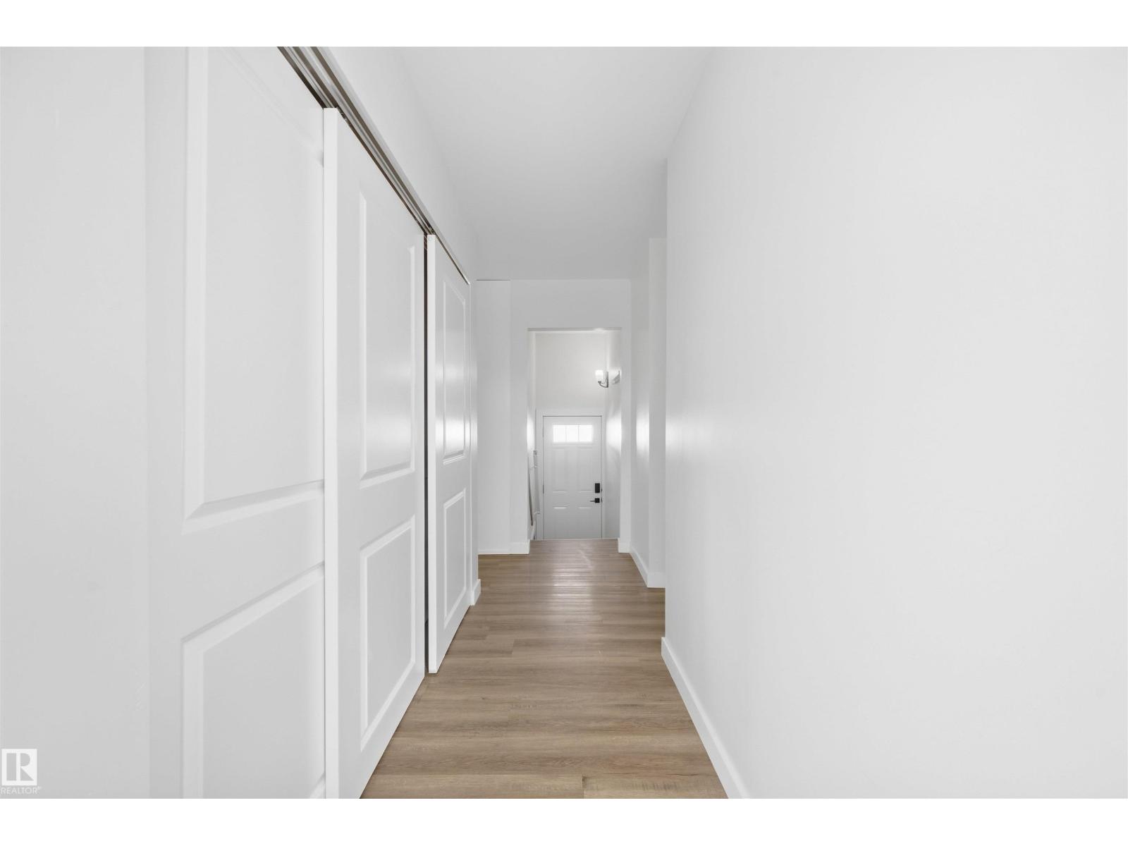 8914 162 St Nw Property Photo 13