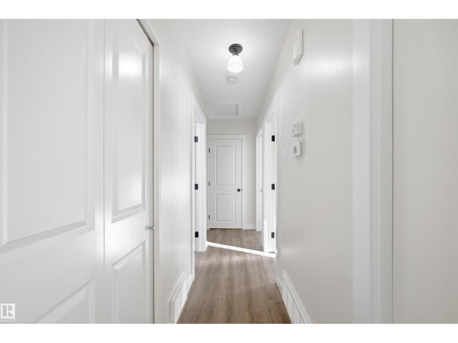8914 162 St Nw Property Photo 15