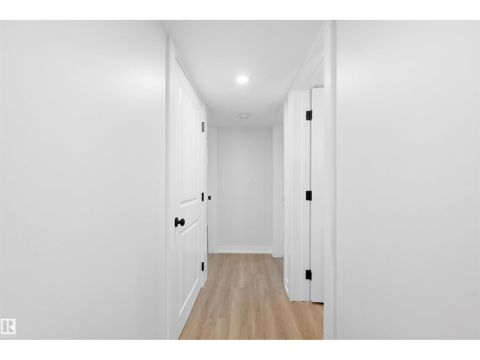 8914 162 St Nw Property Photo 32