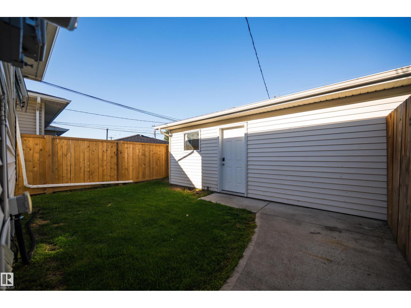 8914 162 St Nw Property Photo 50