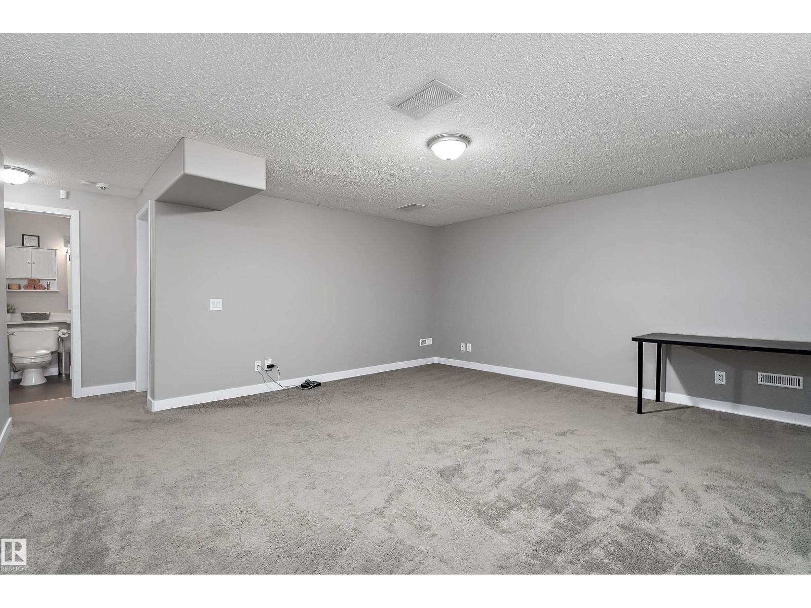 47 Birchmont Dr Property Photo 41
