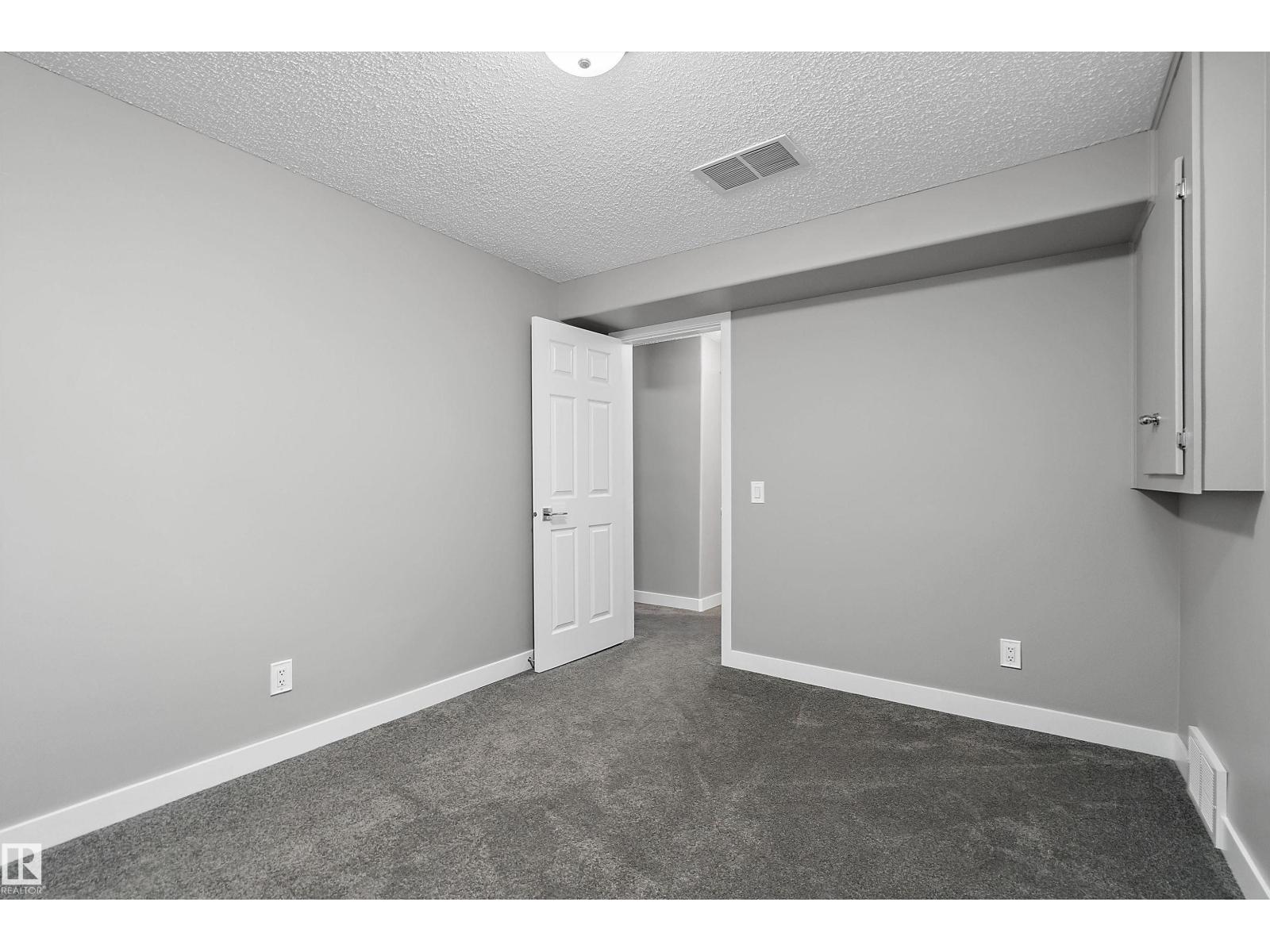 47 Birchmont Dr Property Photo 45