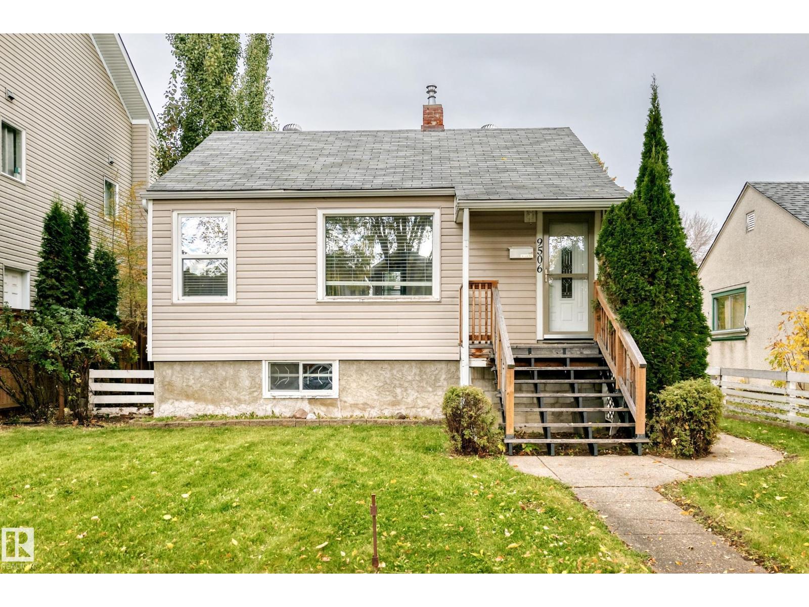 9506 72 Av Nw Property Photo 1
