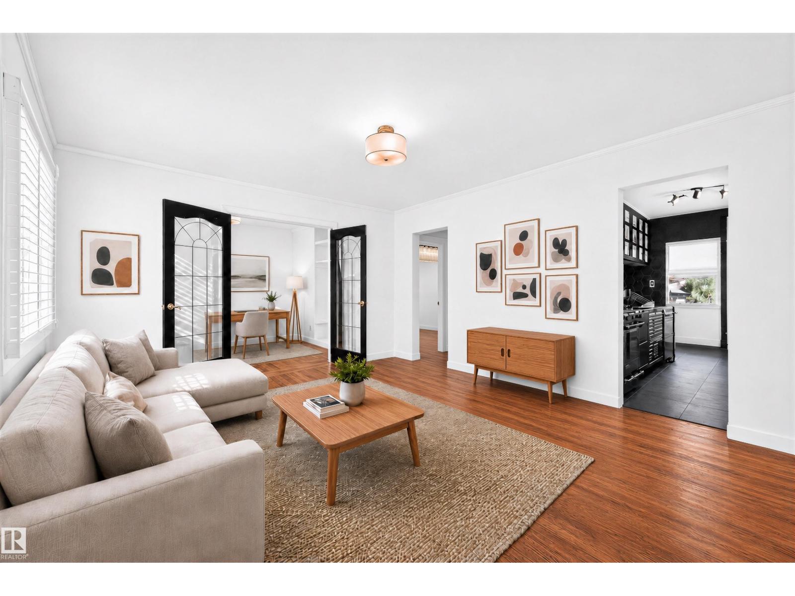 9506 72 Av Nw Property Photo 11