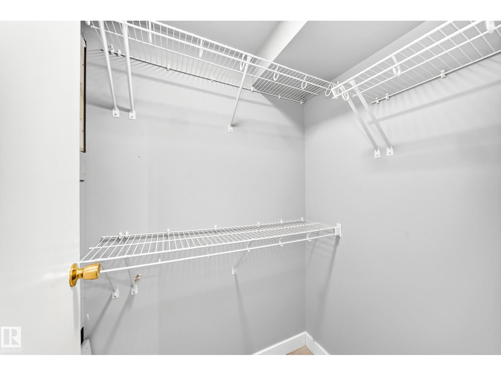 9506 72 Av Nw Property Photo 45