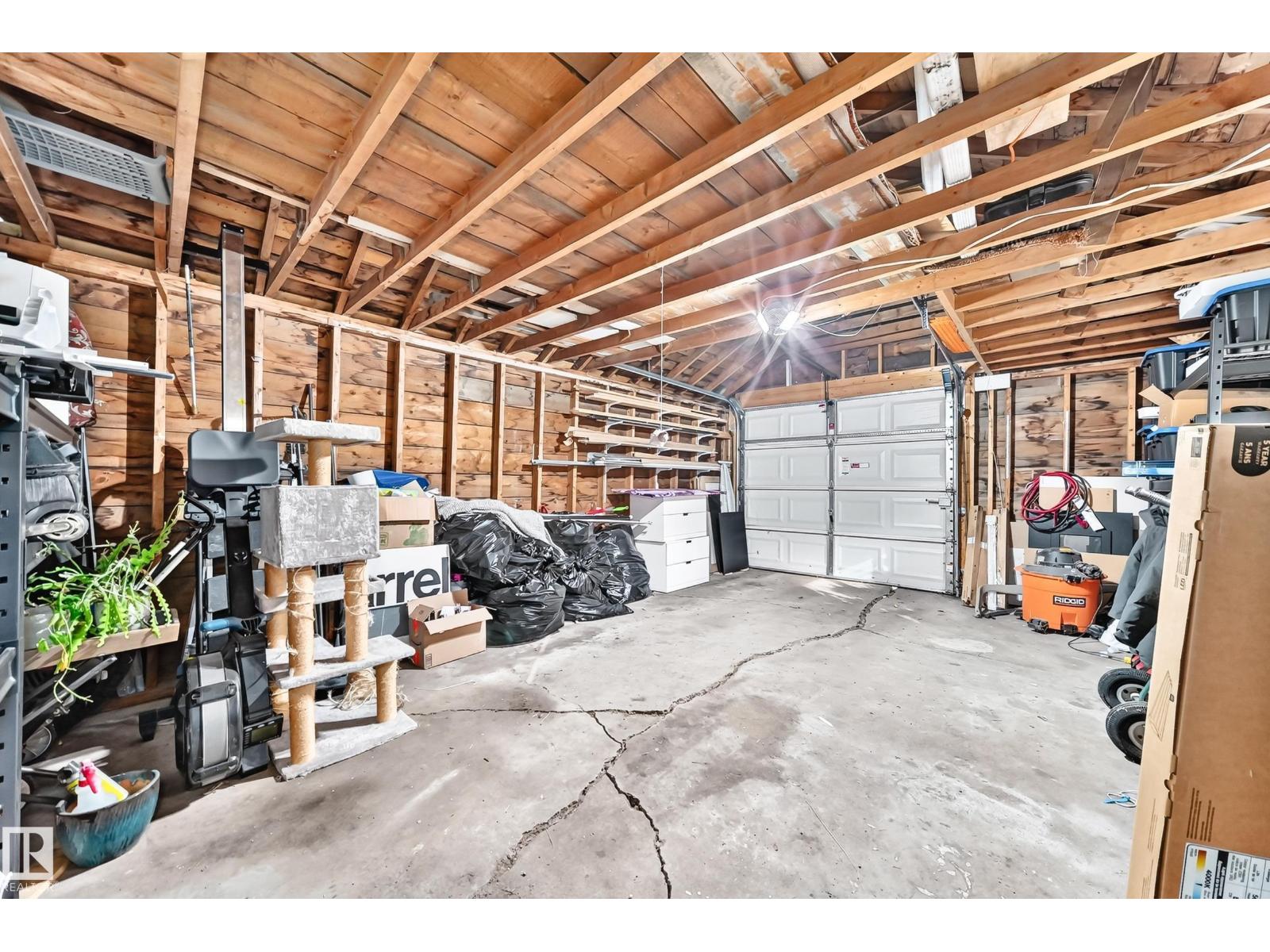 9506 72 Av Nw Property Photo 51