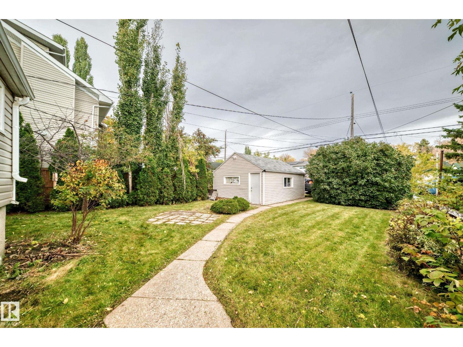 9506 72 Av Nw Property Photo 53