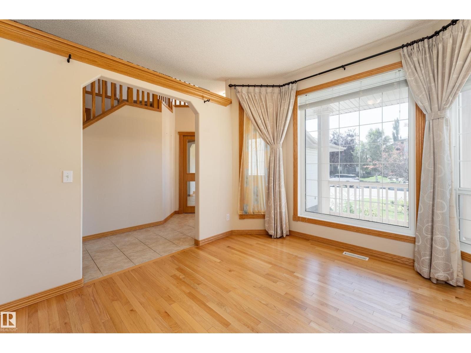 10820 178 Av Nw Property Photo 13