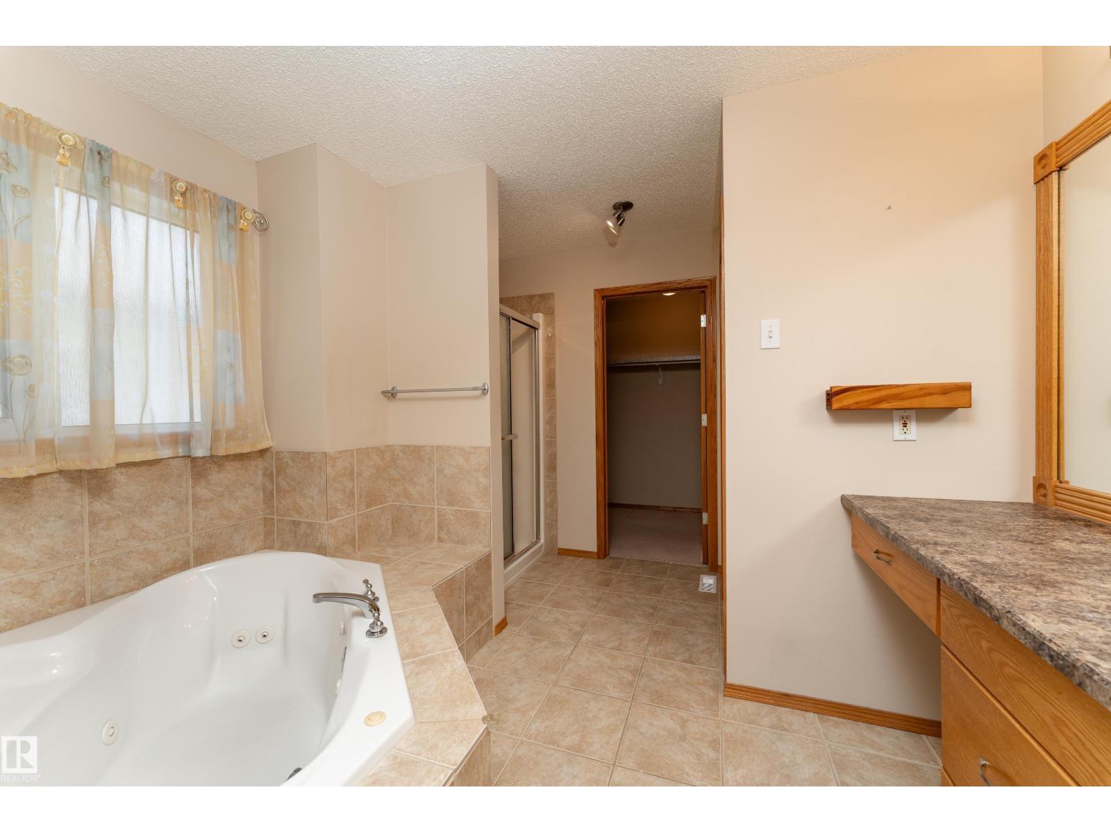 10820 178 Av Nw Property Photo 23