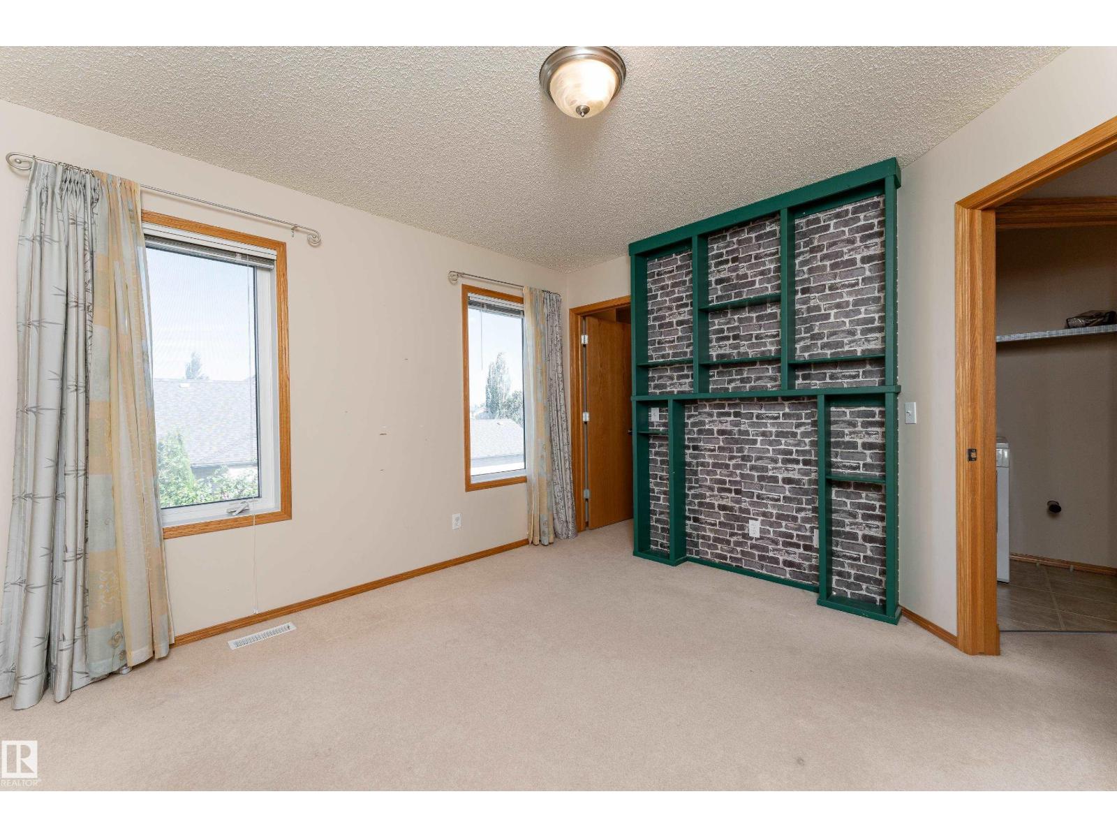 10820 178 Av Nw Property Photo 26