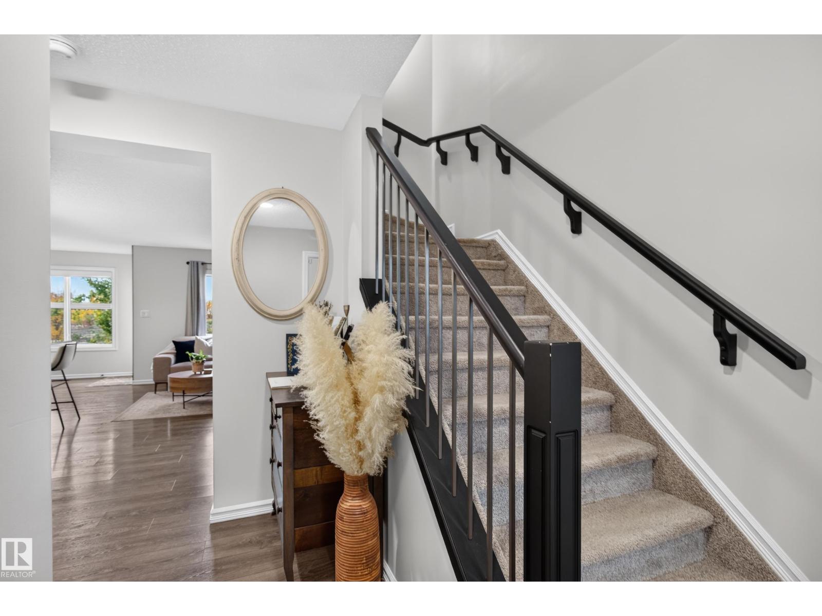 5820 66 St Property Photo 4