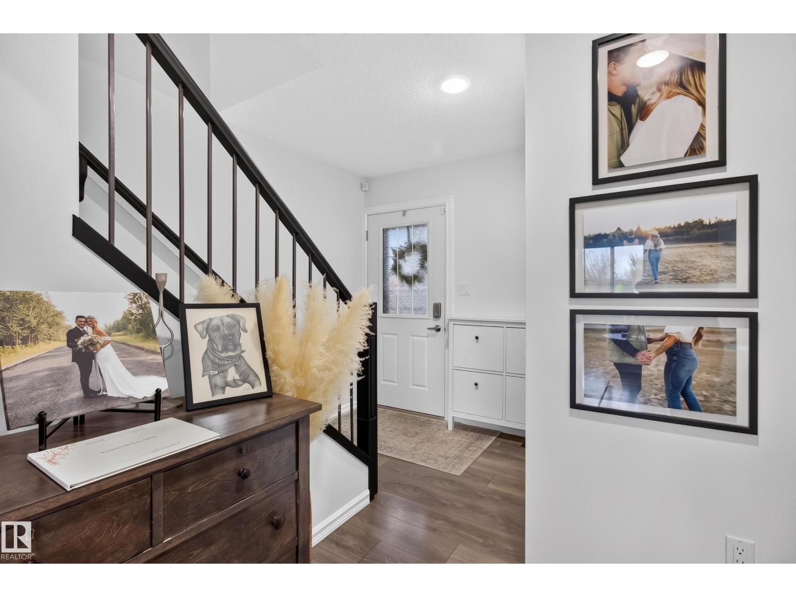 5820 66 St Property Photo 5