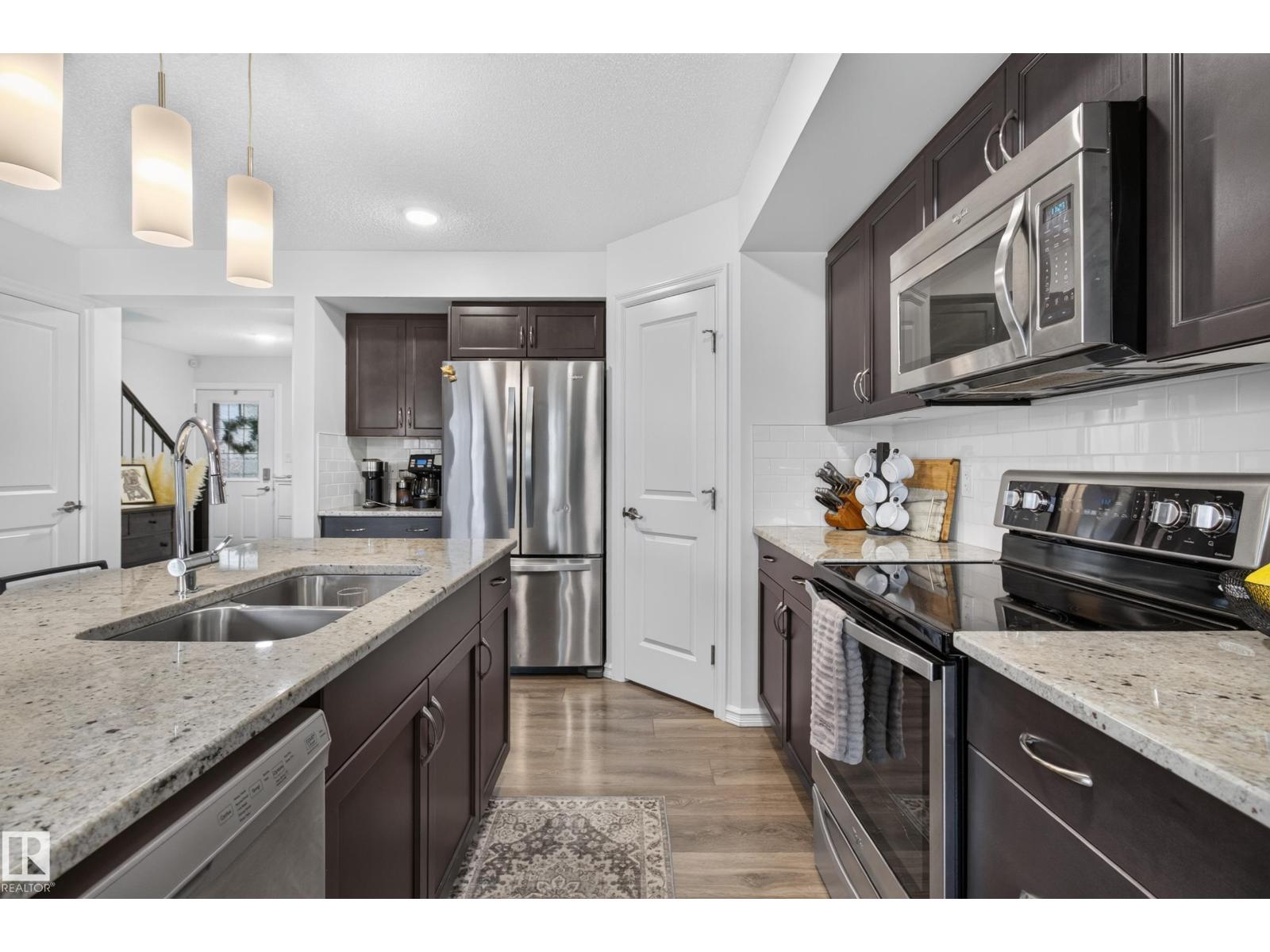5820 66 St Property Photo 16