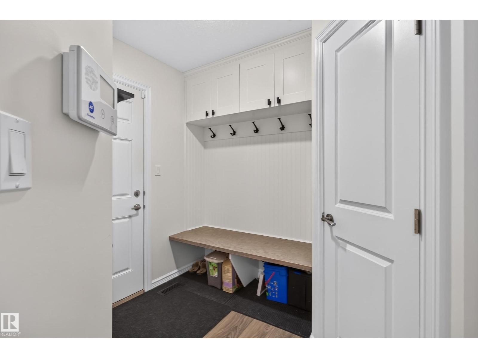 5820 66 St Property Photo 21