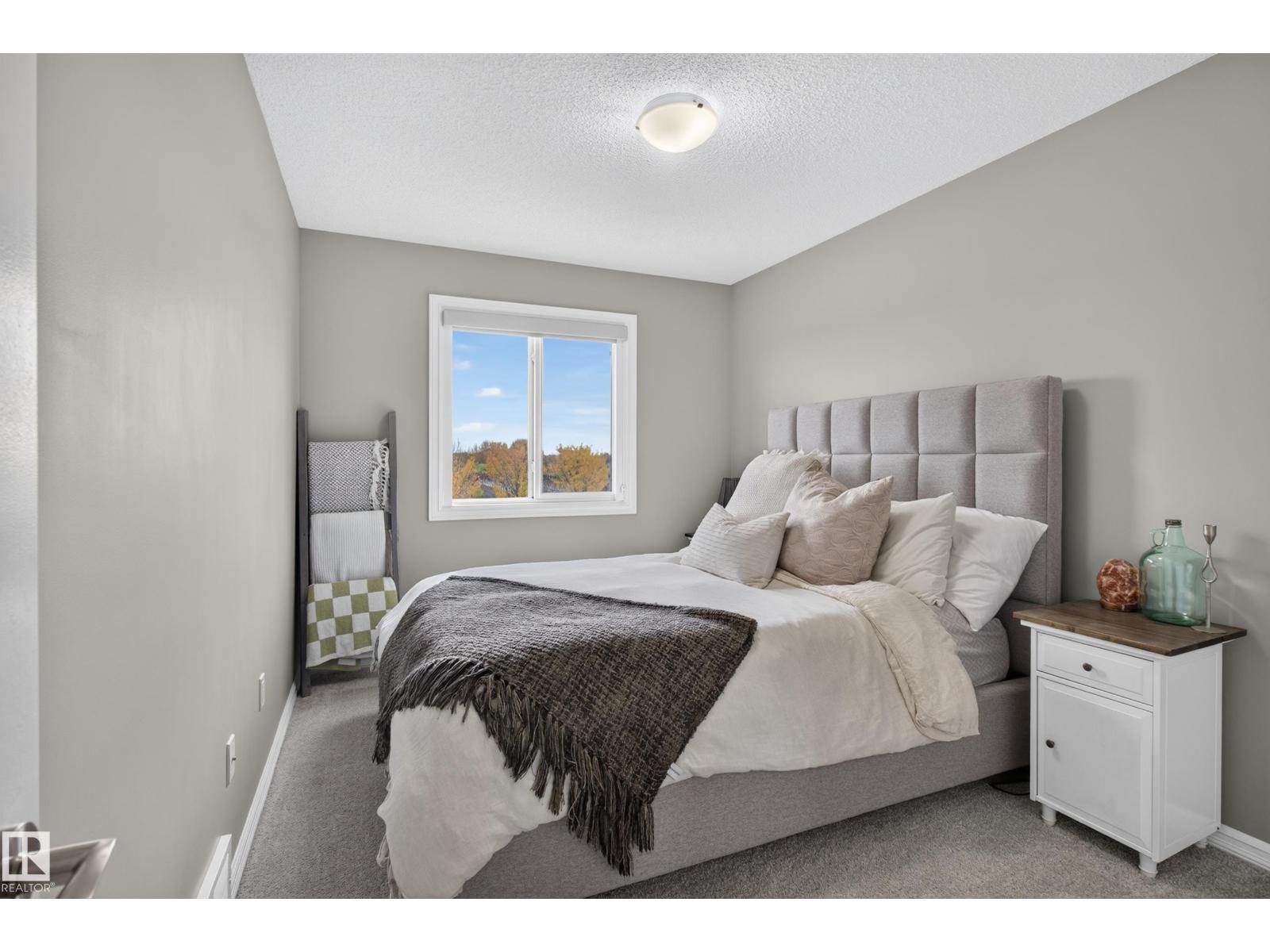 5820 66 St Property Photo 23