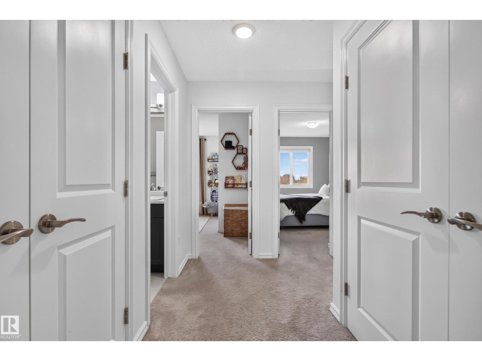 5820 66 St Property Photo 34
