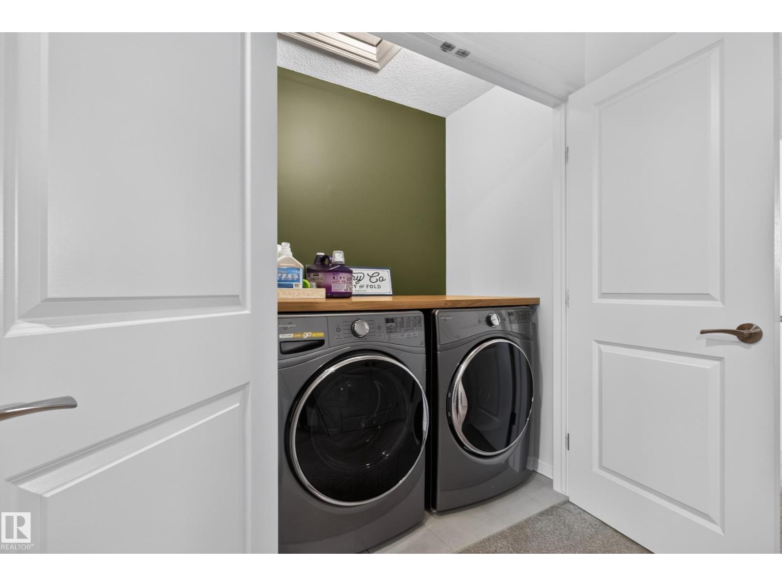 5820 66 St Property Photo 35