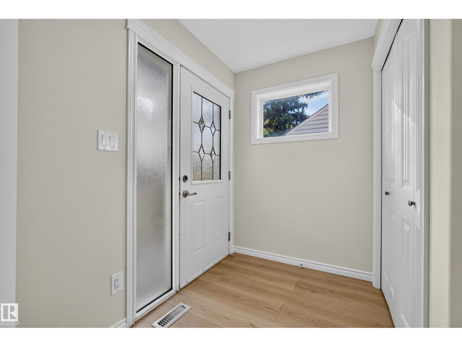 10216 150 St Nw Nw Property Photo 5