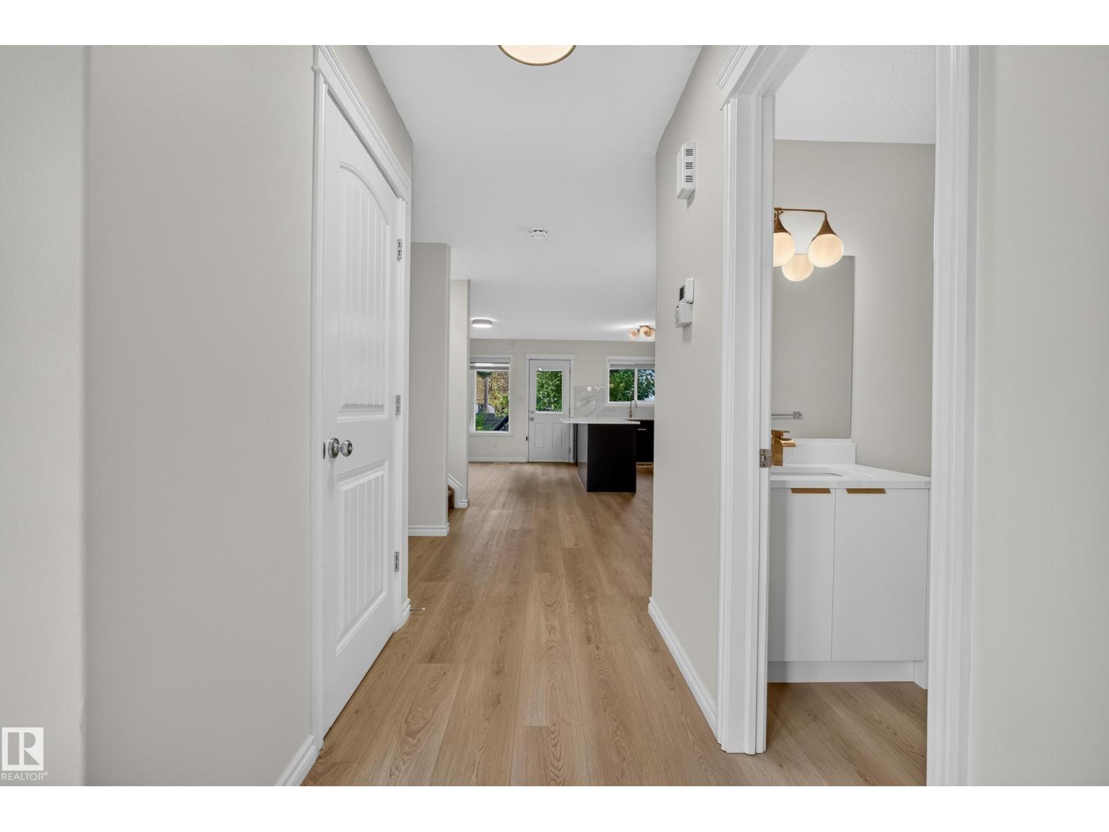 10216 150 St Nw Nw Property Photo 6