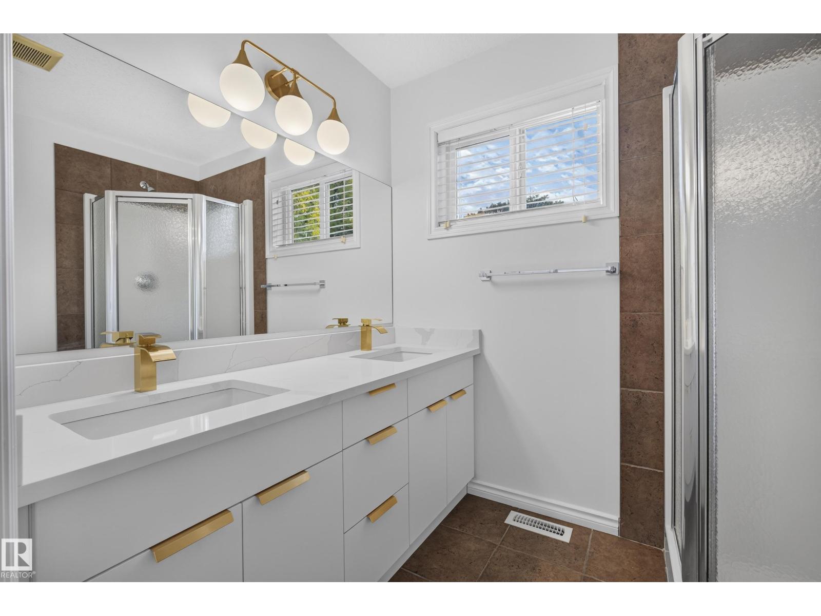 10216 150 St Nw Nw Property Photo 25