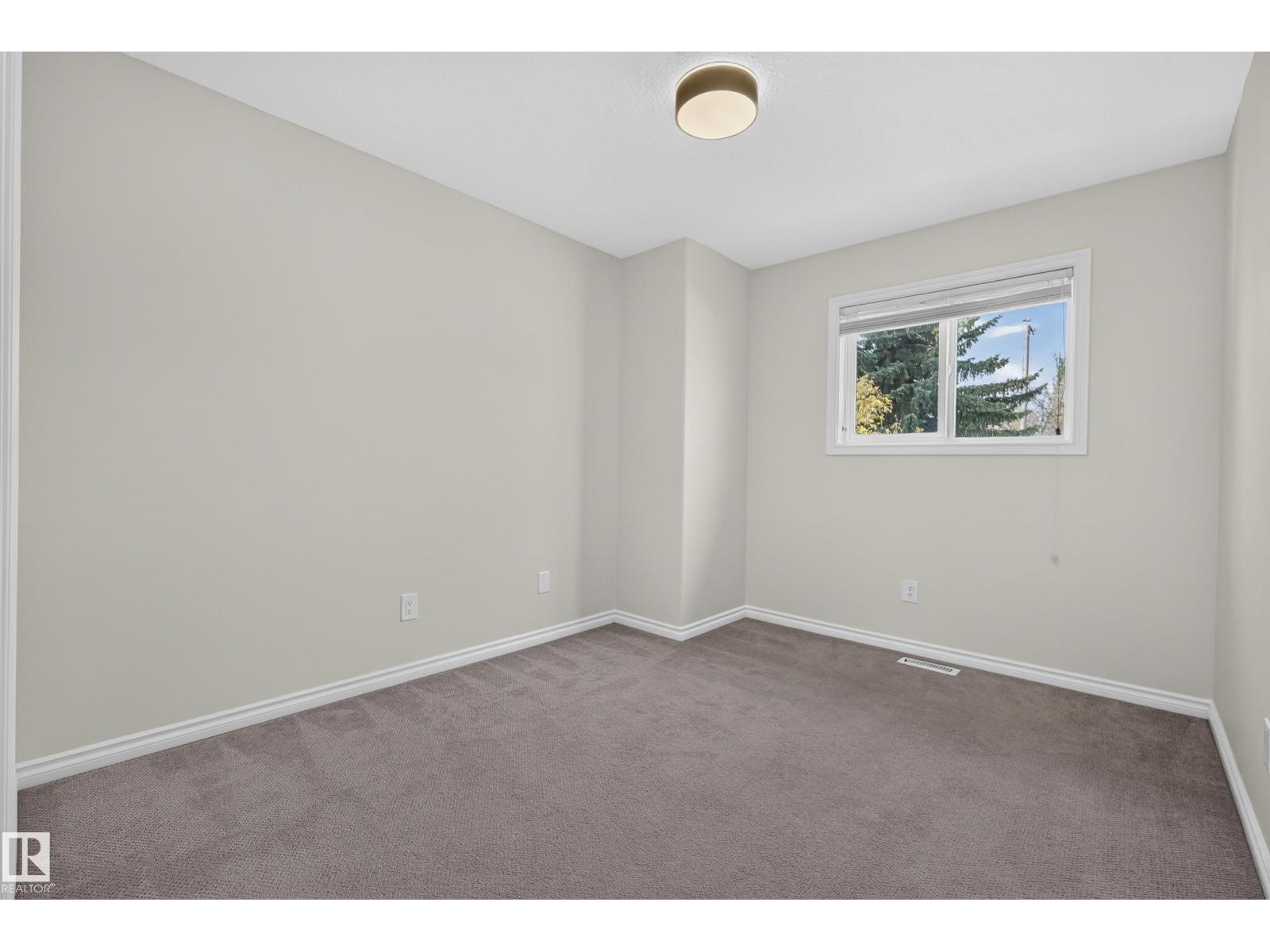 10216 150 St Nw Nw Property Photo 28