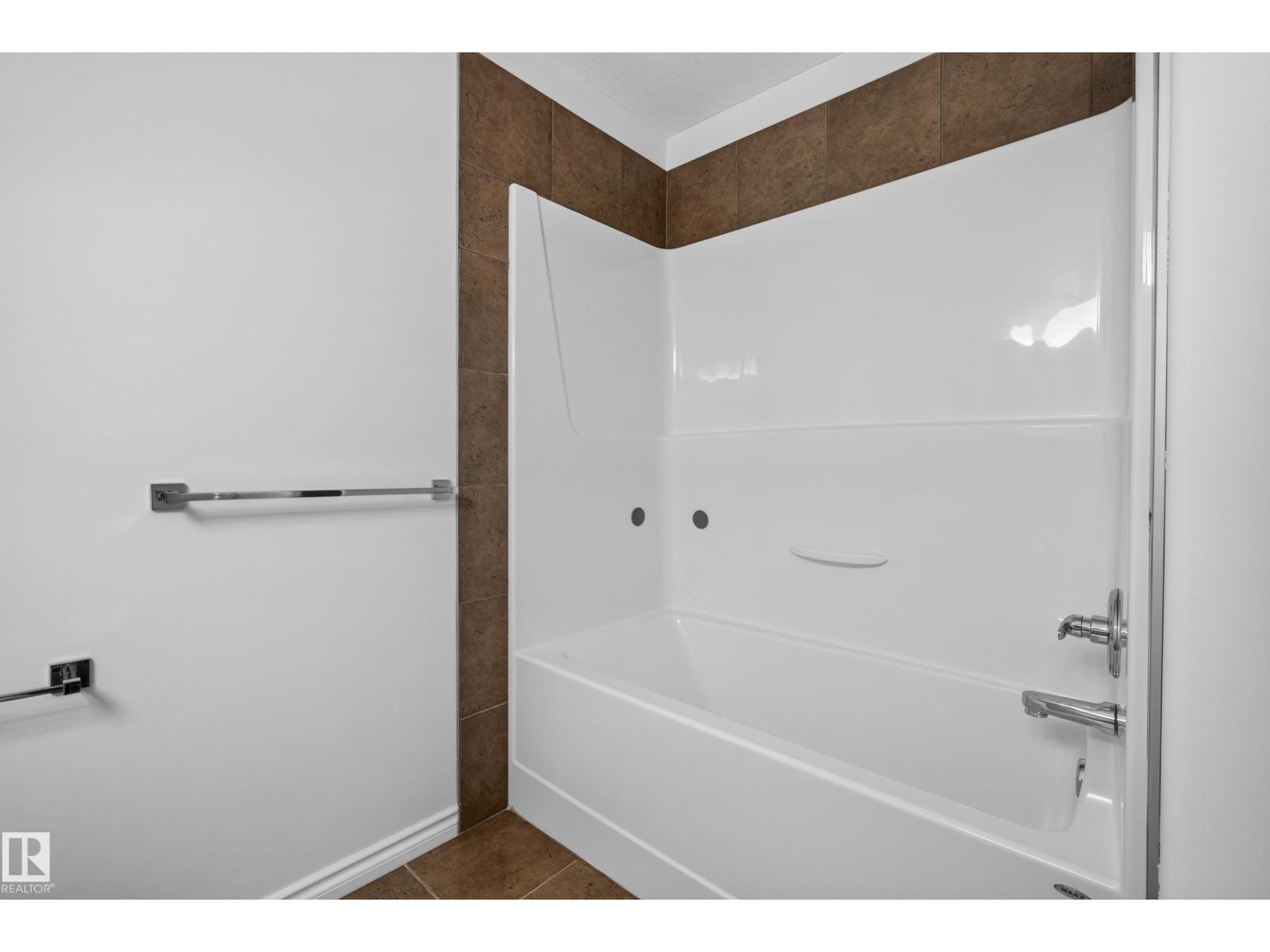 10216 150 St Nw Nw Property Photo 32
