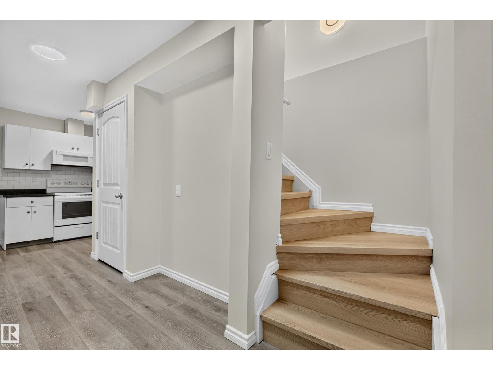 10216 150 St Nw Nw Property Photo 42