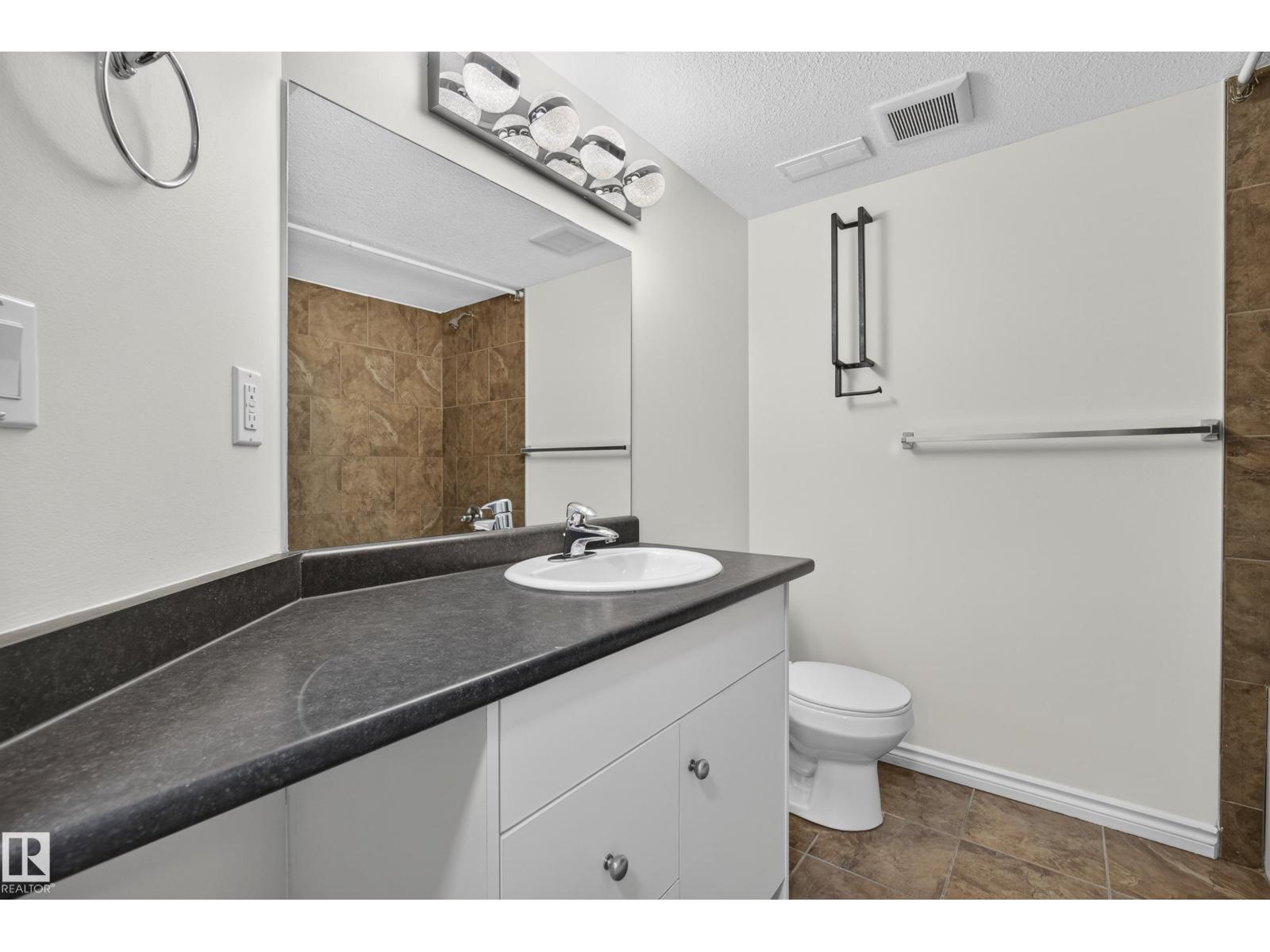 10216 150 St Nw Nw Property Photo 49