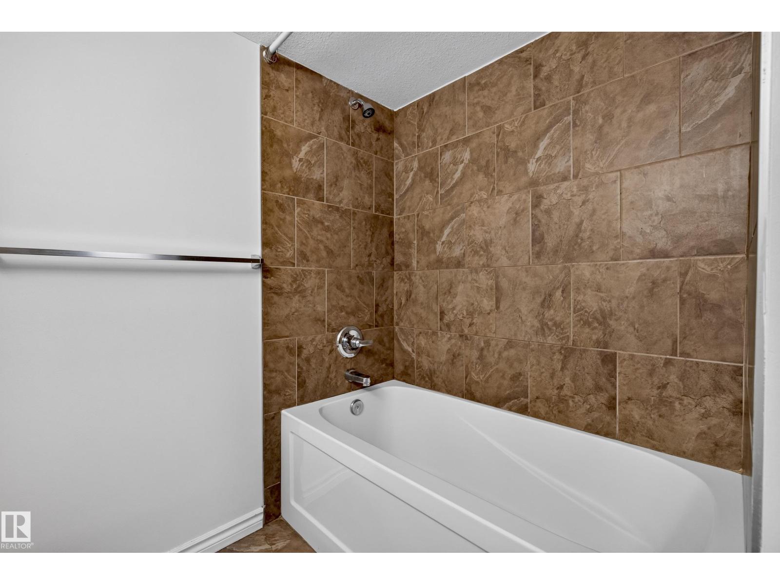 10216 150 St Nw Nw Property Photo 50