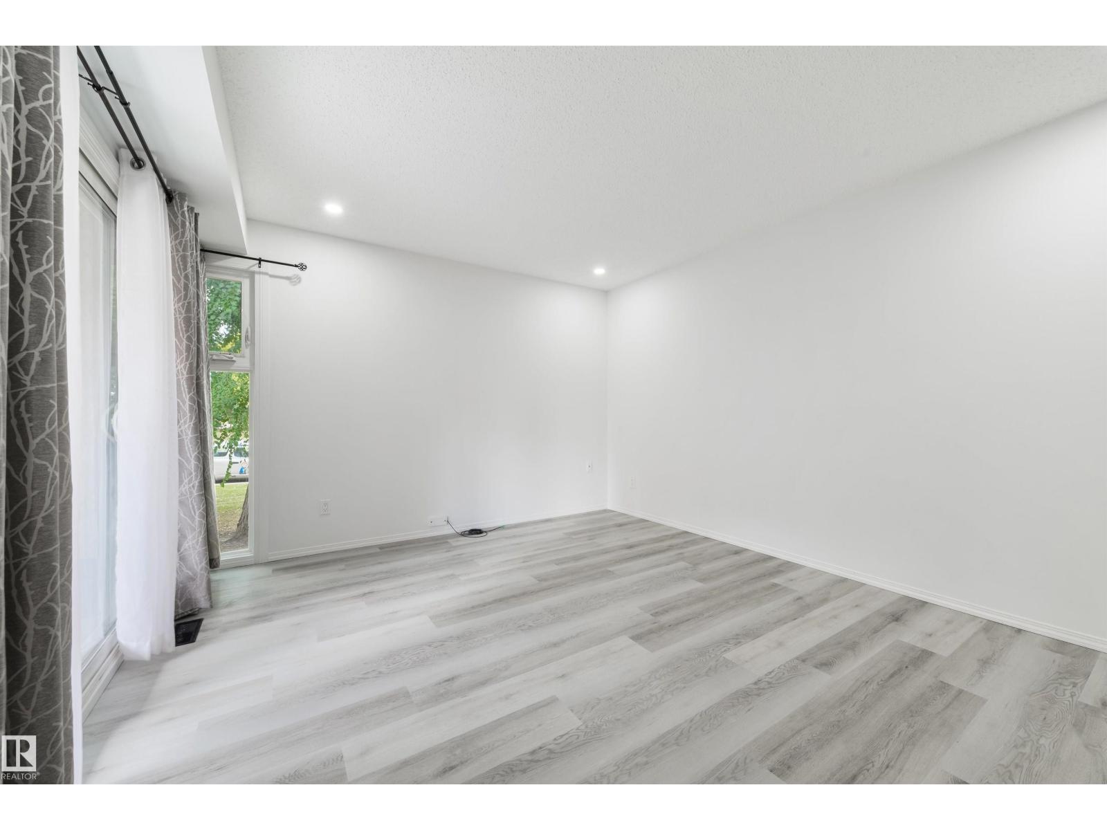 7209 180 St Nw Property Photo 8