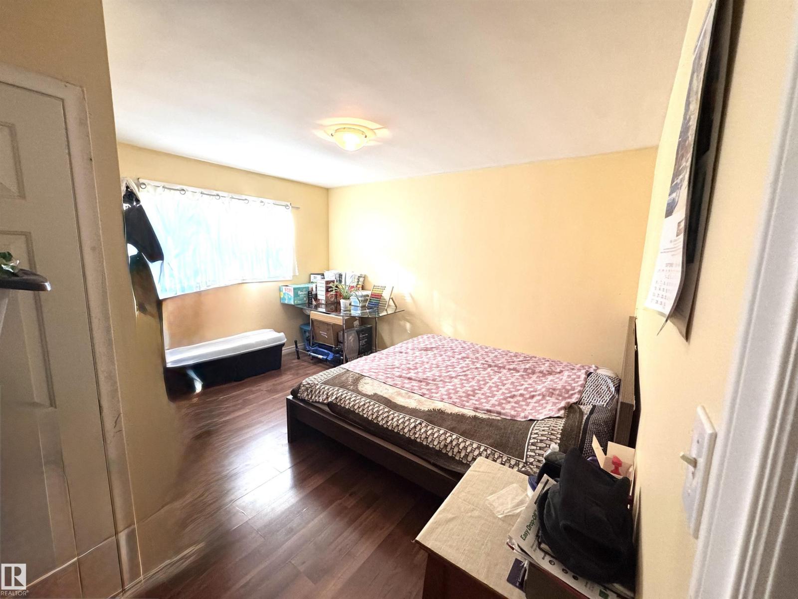 8108 124 Av Nw Property Photo 14